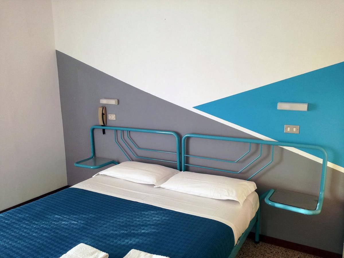 Hotel Serafini Rimini Luaran gambar