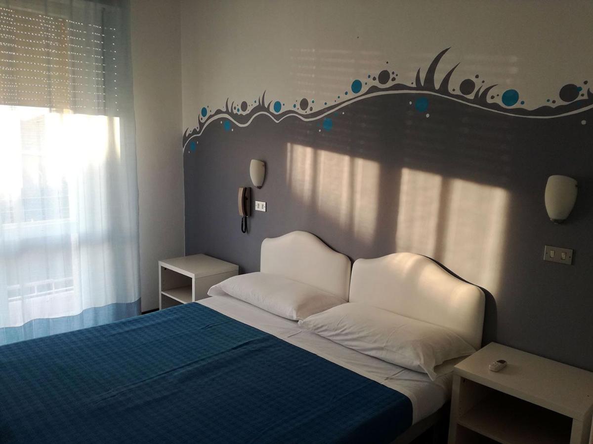 Hotel Serafini Rimini Luaran gambar