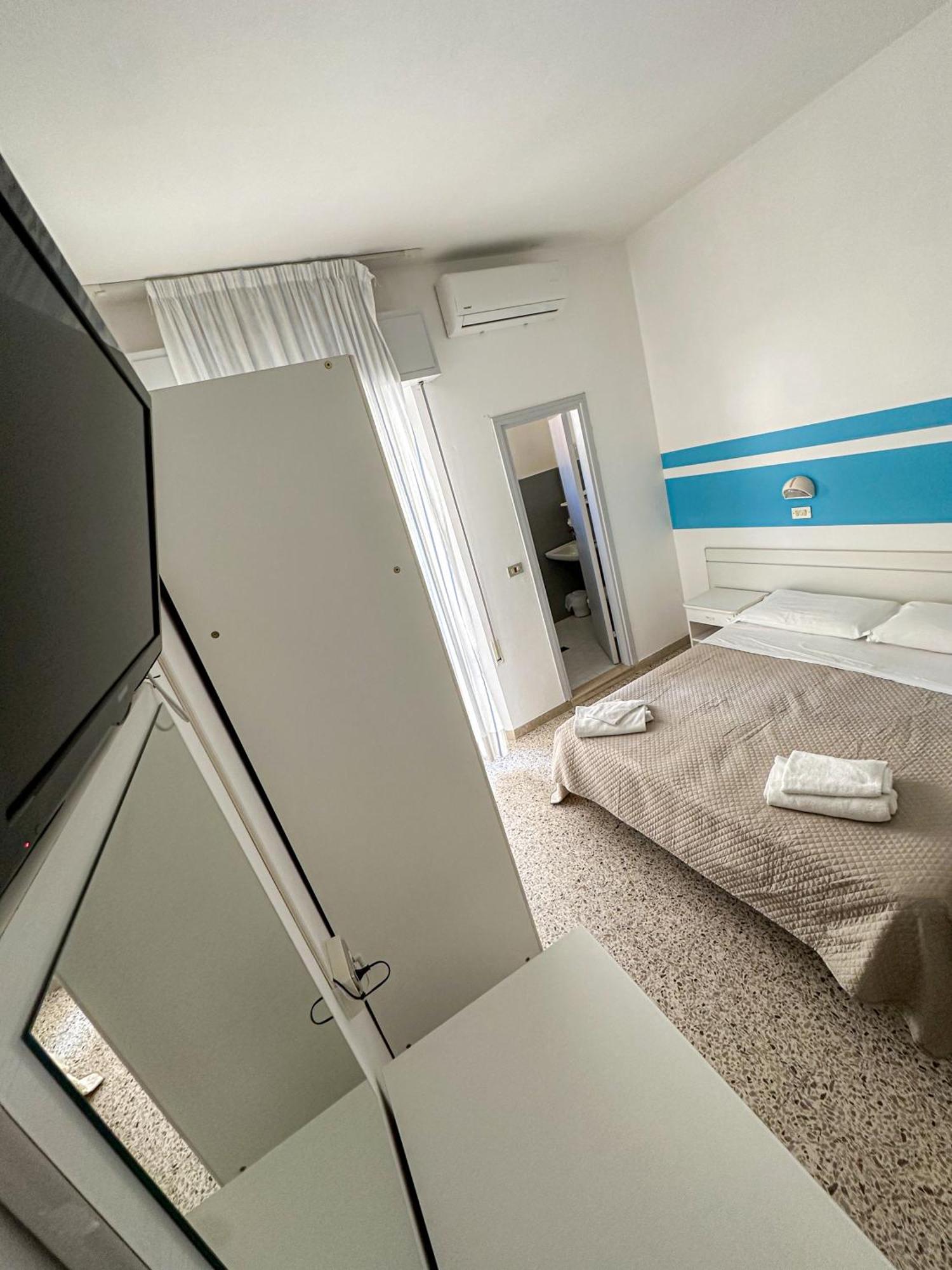 Hotel Serafini Rimini Luaran gambar