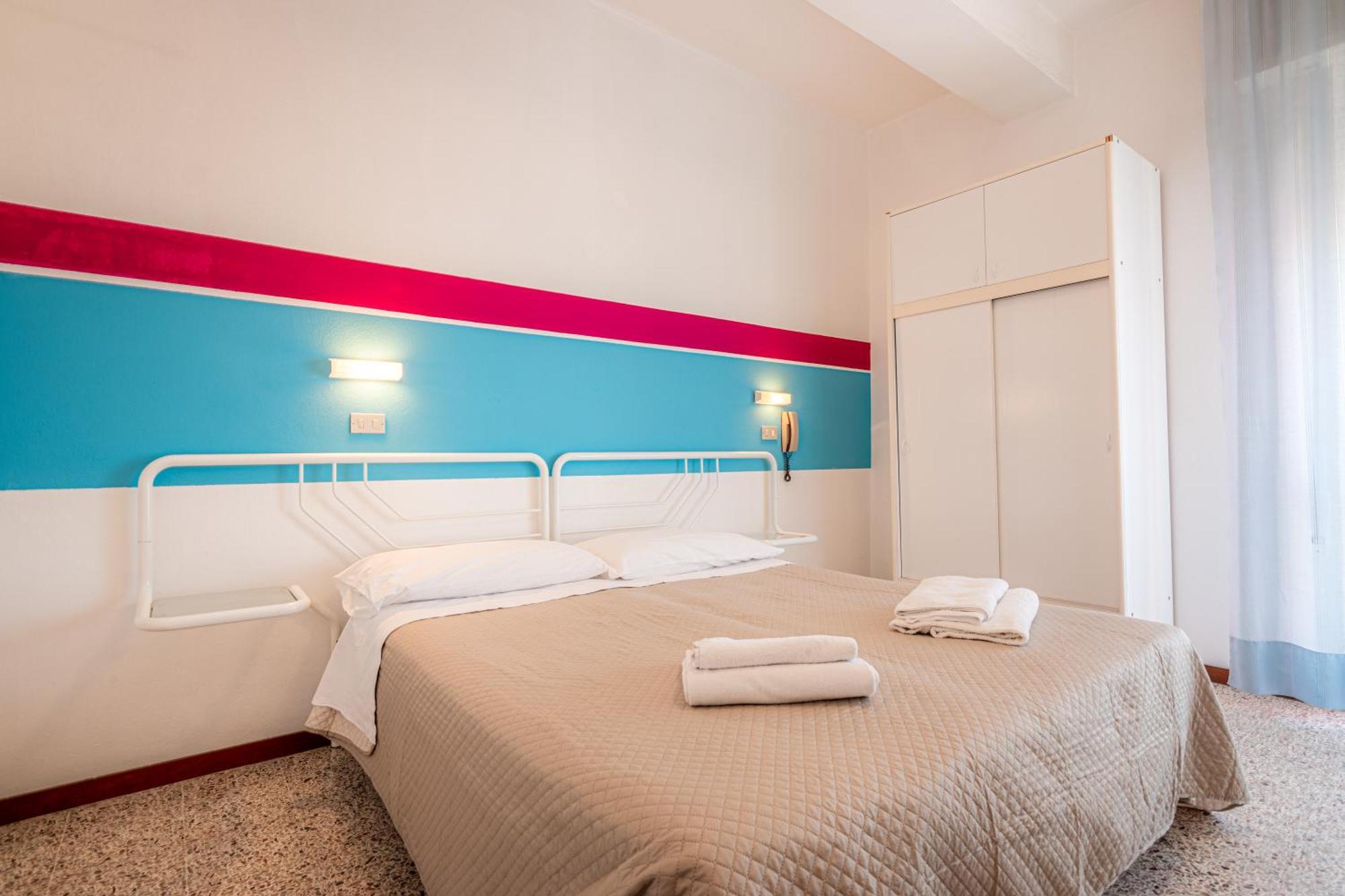 Hotel Serafini Rimini Luaran gambar